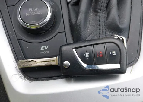 2021 Toyota Rav4 Hybrid Le from USA, damaged, VIN 4T3MWRFV3MU016699